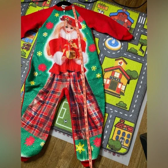 1996 vintage Christmas Barbie girls onesie pajamas